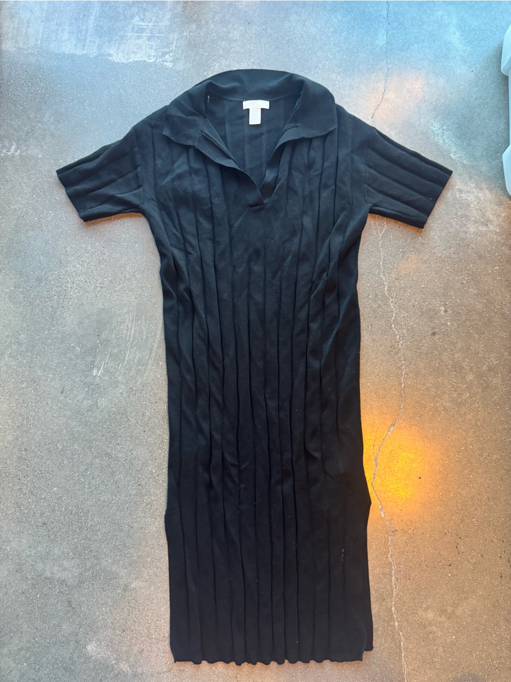 H&M Black Ribbed Polo Midi Dress